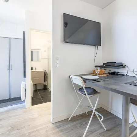 Le Thabor - Studio Confortable Apartment *